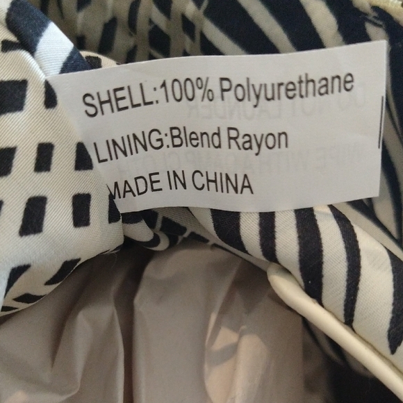 New Iman Elegant Winter White Handbag with Scarf Accent - Picture 8 of 13